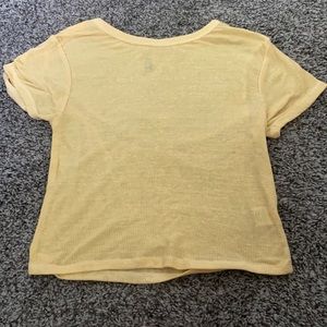 yellow t-shirt